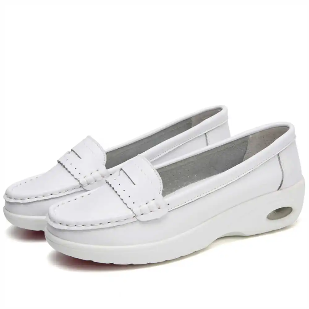 Thick Sole Slipon White Traine – Office Tech Guy recenzja i cena